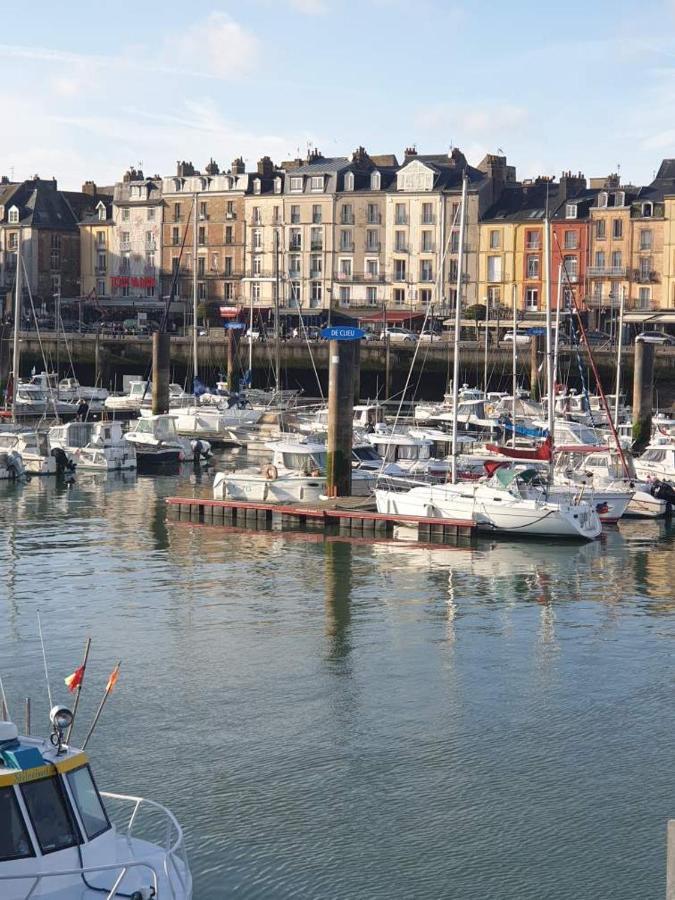 Ferienwohnung Le Madison, Gite Atypique - Netflix Dieppe Exterior foto